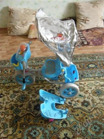 Лот: 352627. Фото: 1. продам велосипед с ручкой. Другое (дети растут)