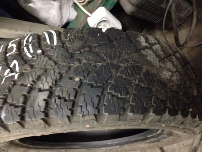 Лот: 4915510. Фото: 1. 195/65/15 метелица к 205, цена... Шины