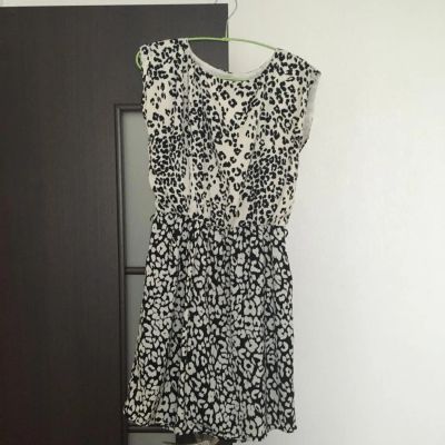 Лот: 7538982. Фото: 1. Платье Mango. Платья