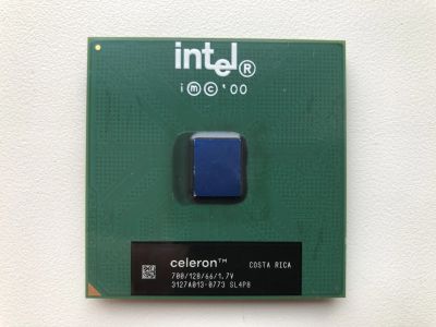 Лот: 19710005. Фото: 1. Intel Celeron 700Mhz (SL4P8) Ретро. Процессоры