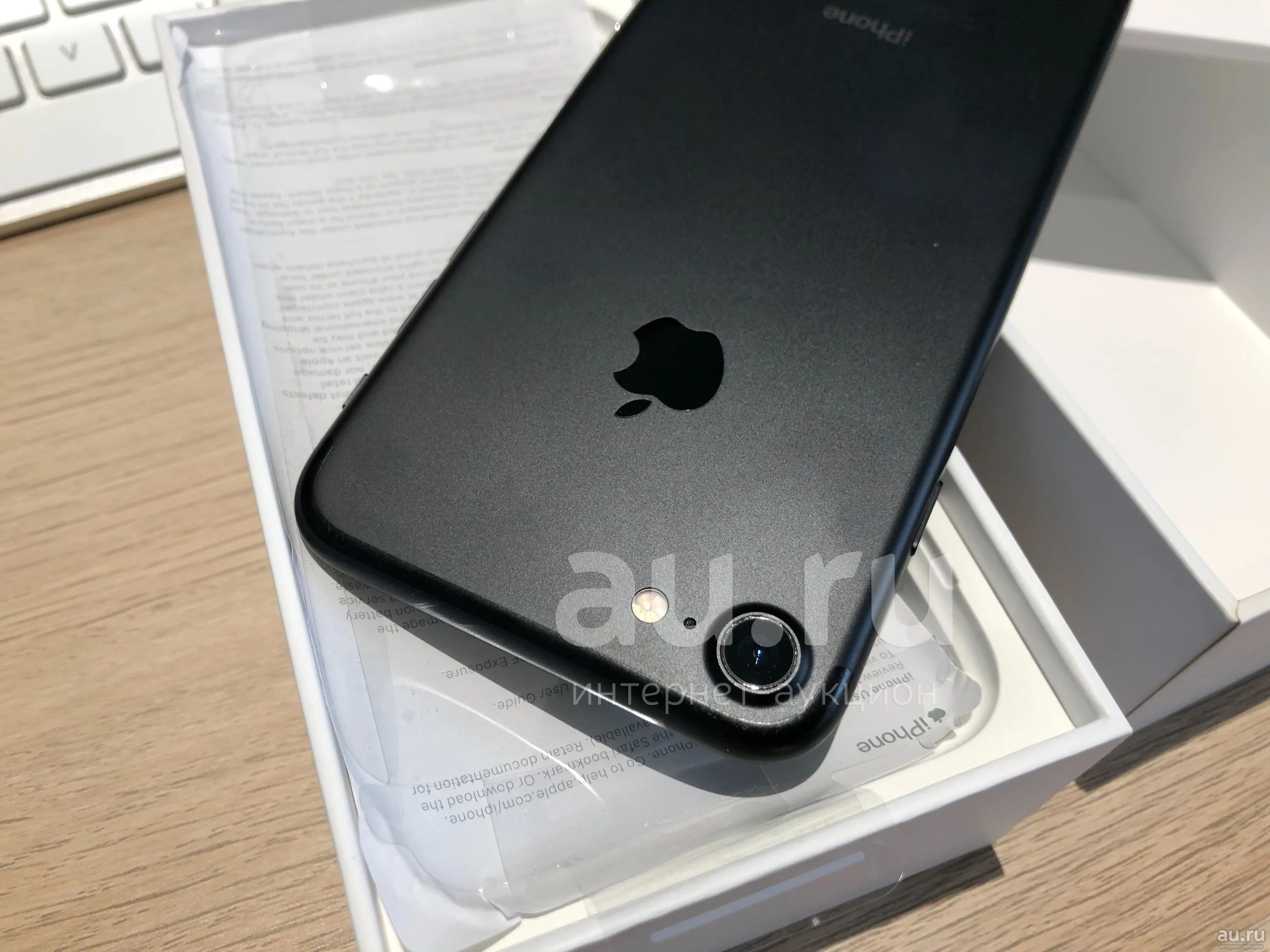 Apple iPhone 7 128GB черный матовый black идеальное состояние — купить в  Красноярске. Состояние: Б/у. Смартфоны на интернет-аукционе Au.ru