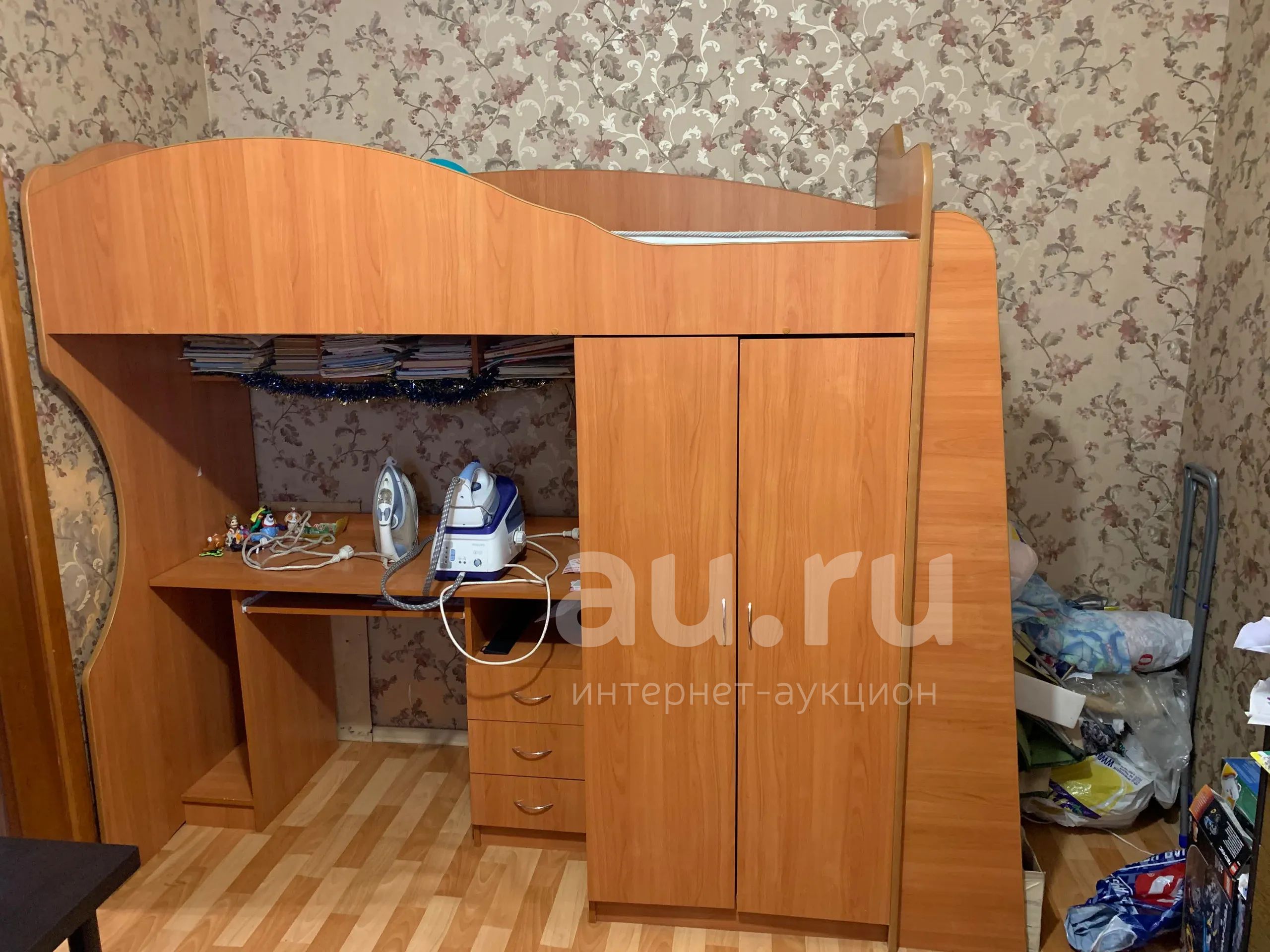 кровать чердак оранжевая со столом