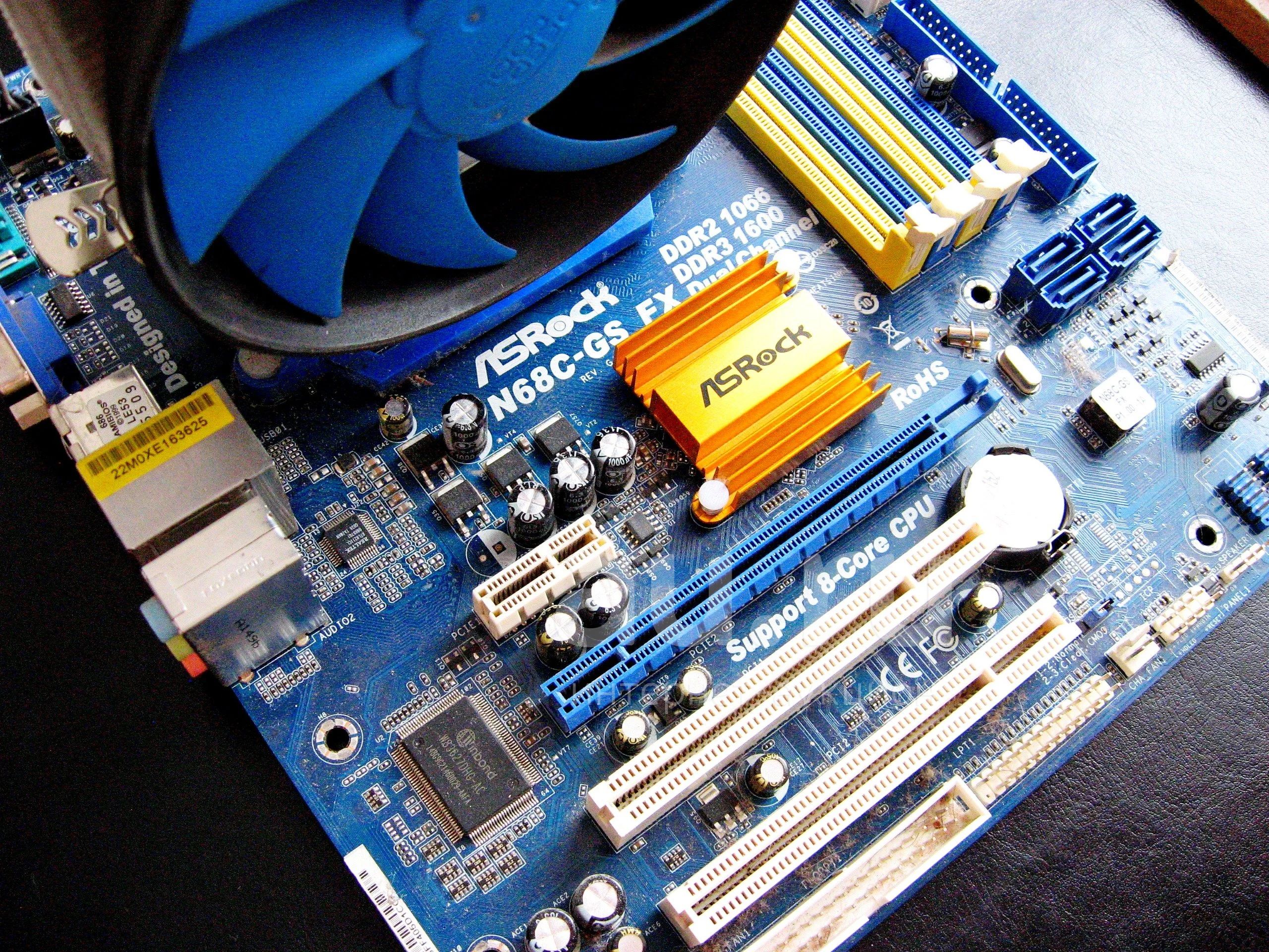 Материнская плата ASRock N68C-GS FX. Сокет AM3+ / AM3 / AM2+ / AM2 ...