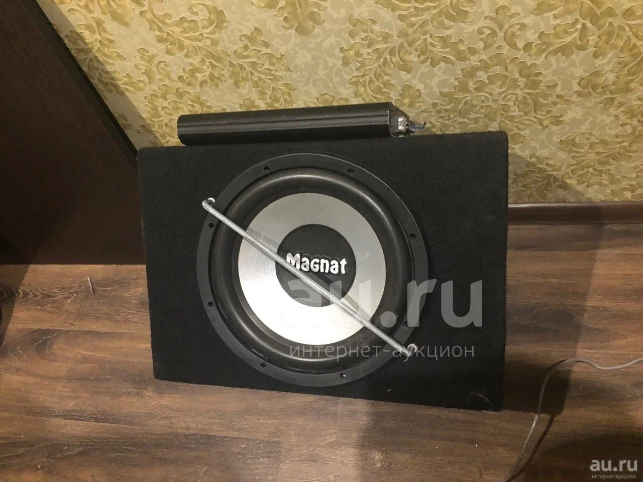 Сабвуфер в машину с усилителем — купить в Красноярске. Состояние: Б/у ...