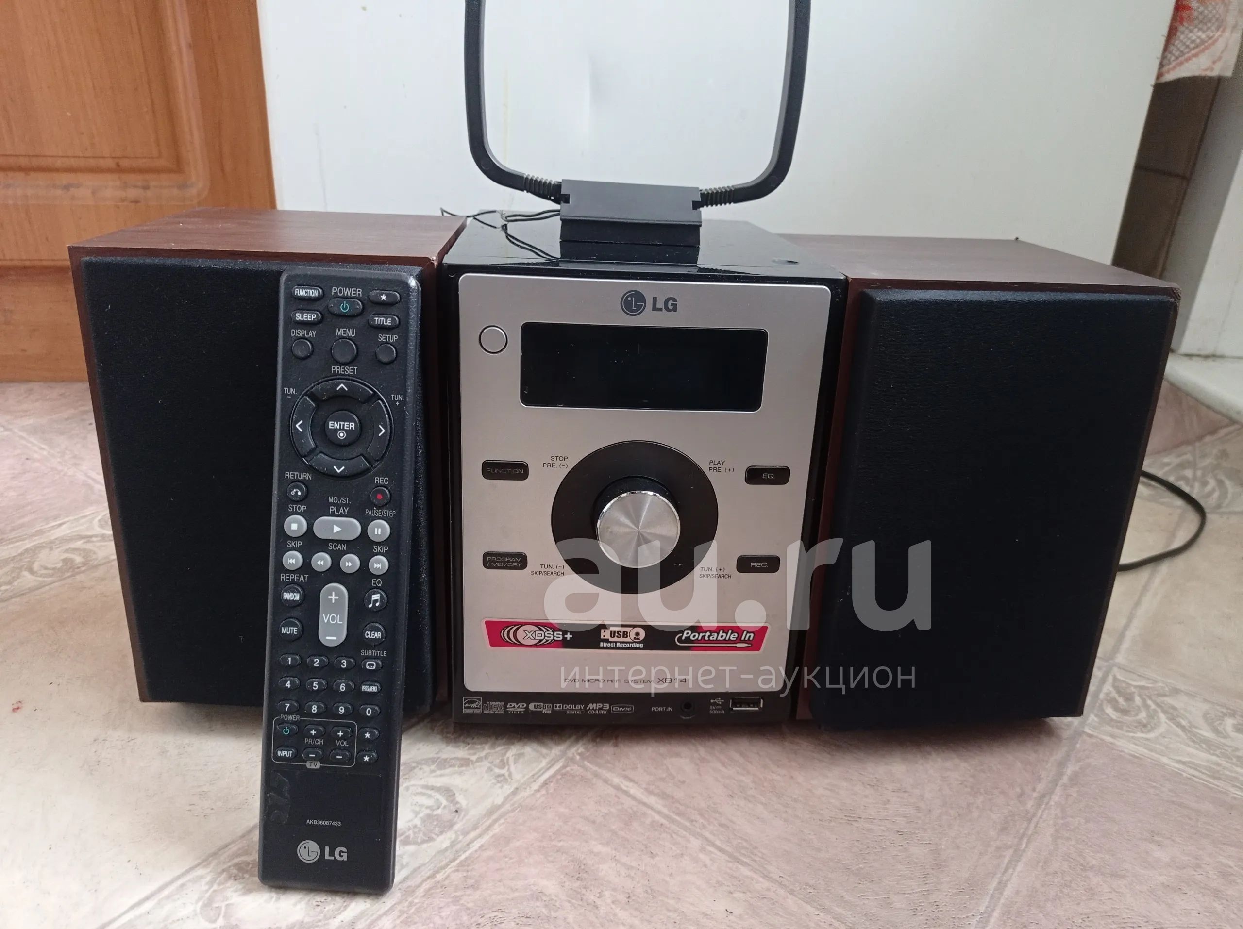 LG, микро, флешка, аукс, двд, читаем — купить в Красноярске. Состояние ...