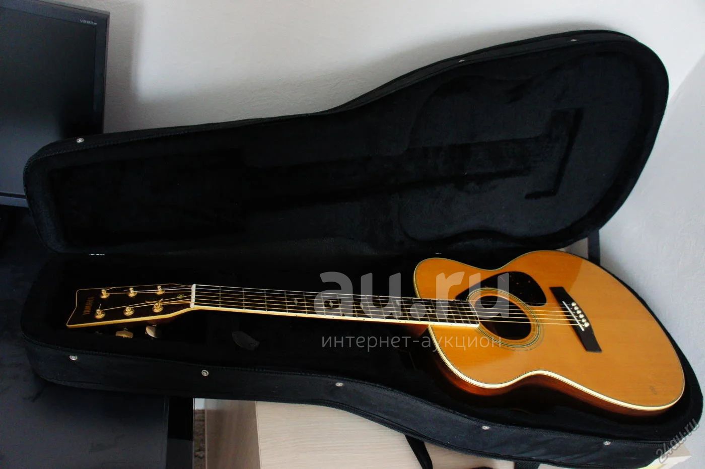 yamaha fg 402 acoustic guitar