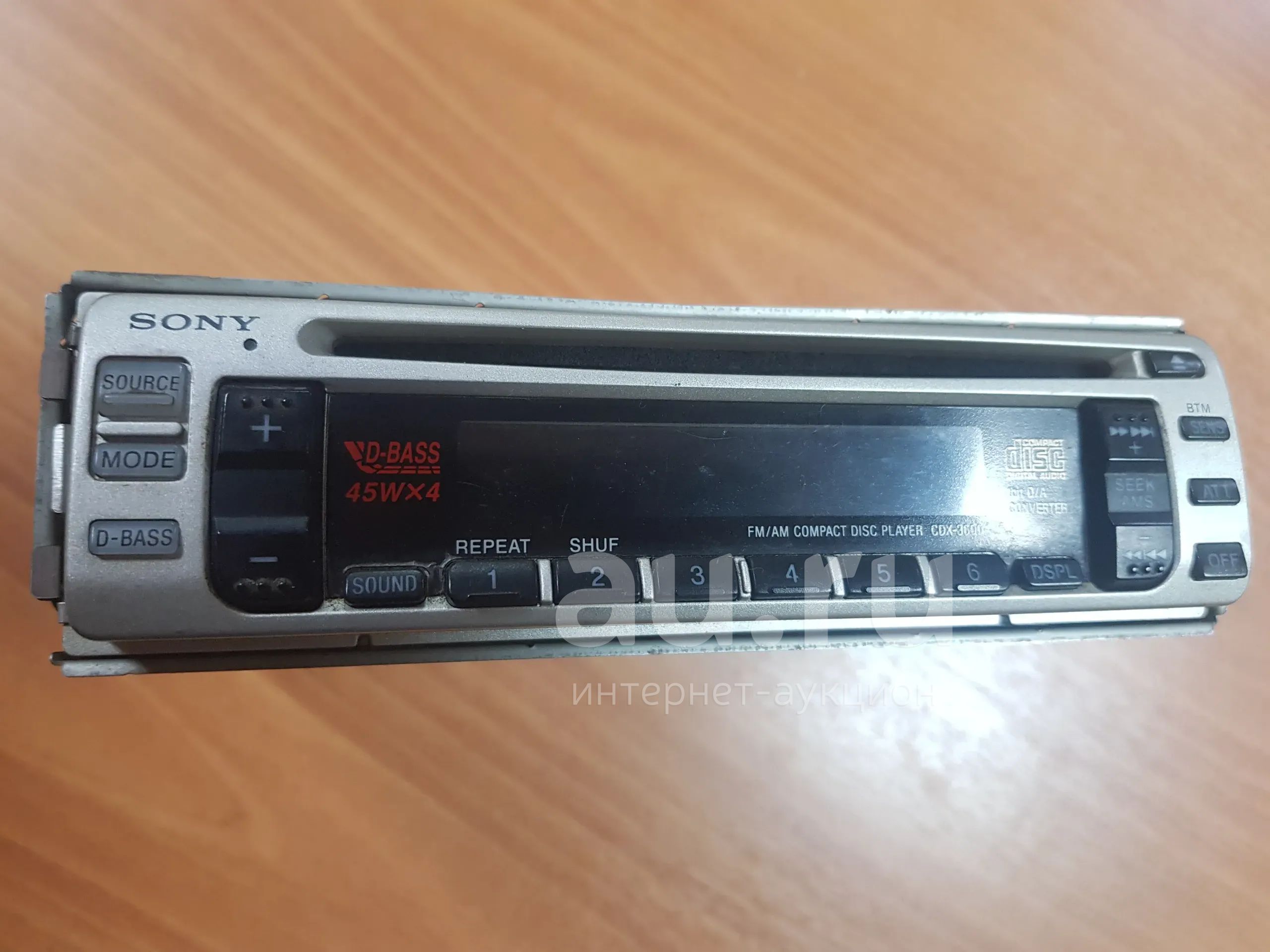 Автомагнитола Sony cdx g3000ue
