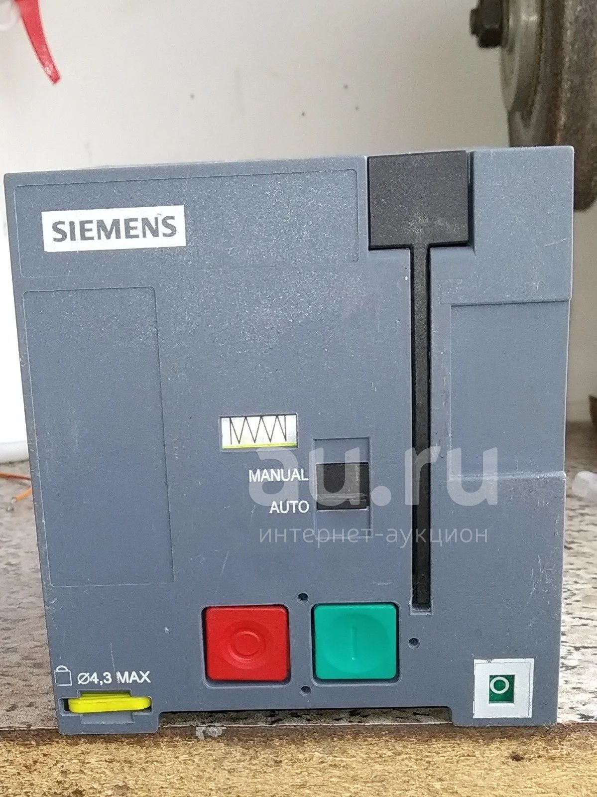 Электропривод Siemens 3VT9200-3MQ00 к выключателю 0,4кВ серии 3VT2 ...