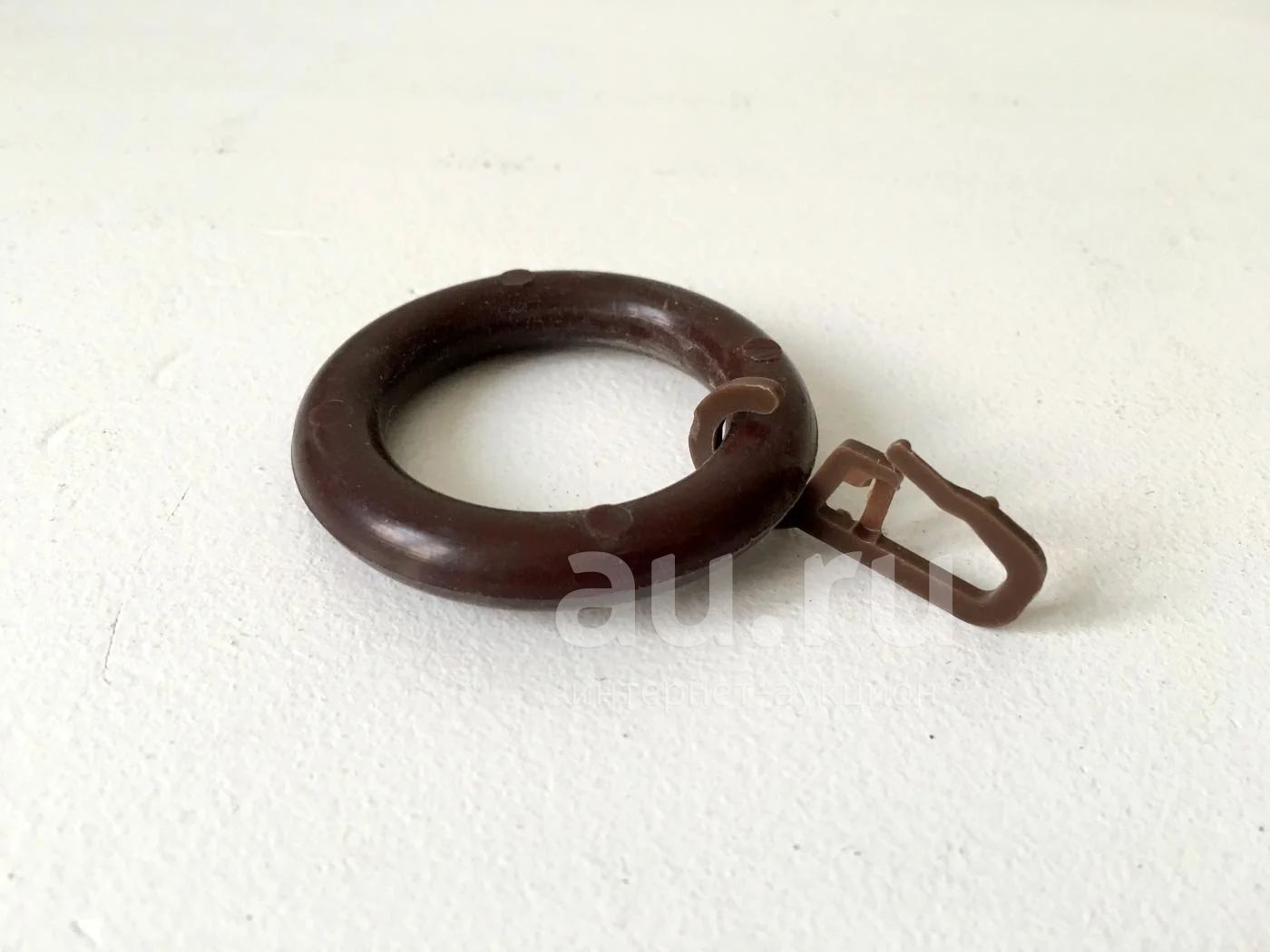 Кольцо с крючком для деревянного карниза для штор тёмно-коричневое .