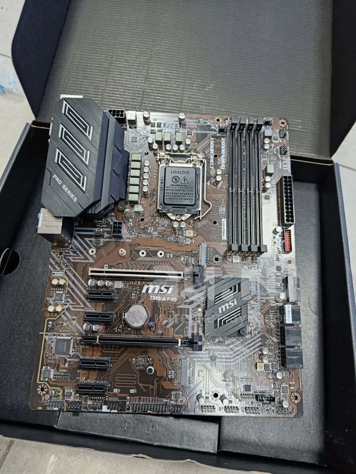 Z390 apro store