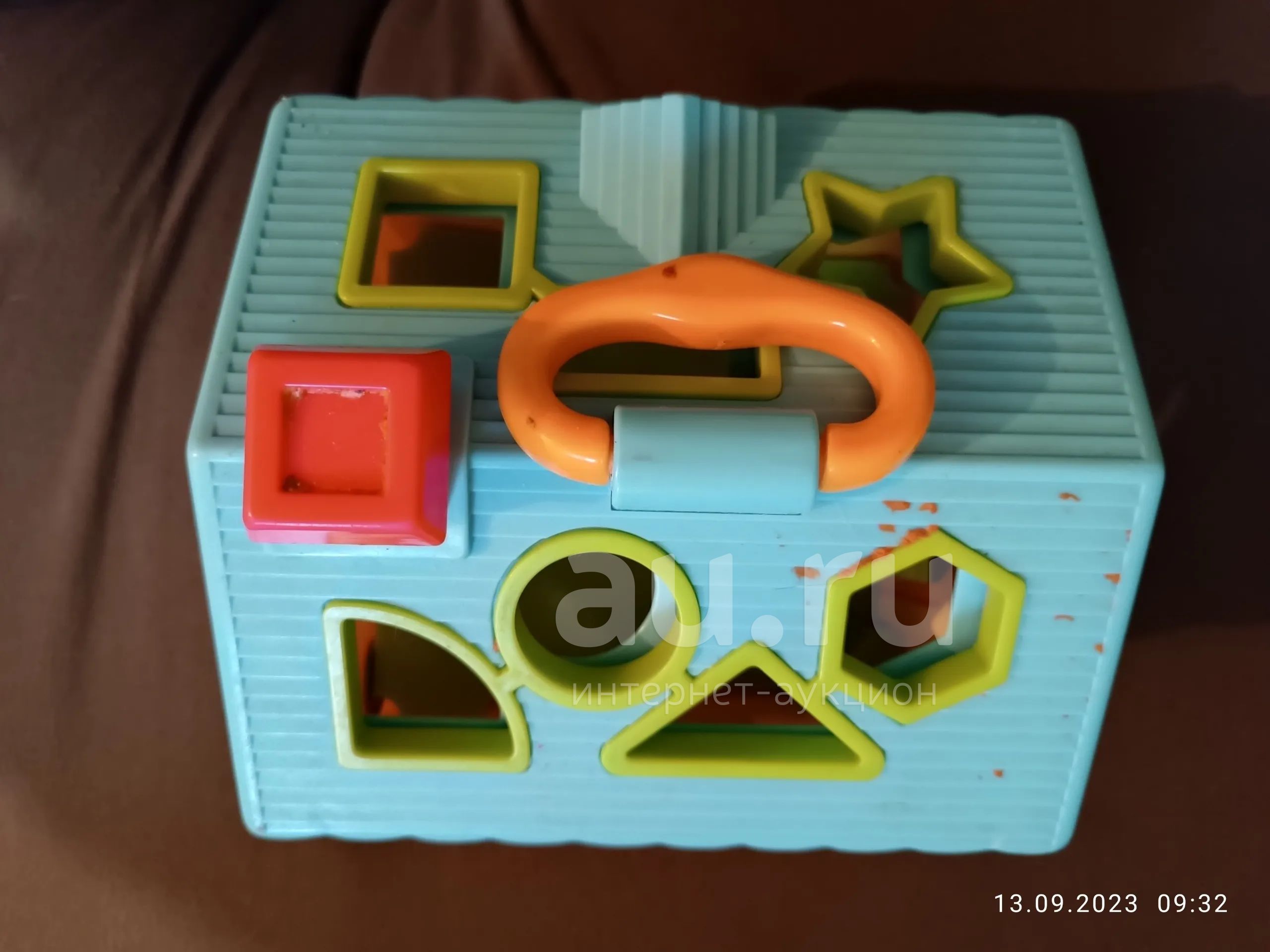 Домик игрушка — купить в Красноярске. Состояние: Б/у. Развивающие на ...
