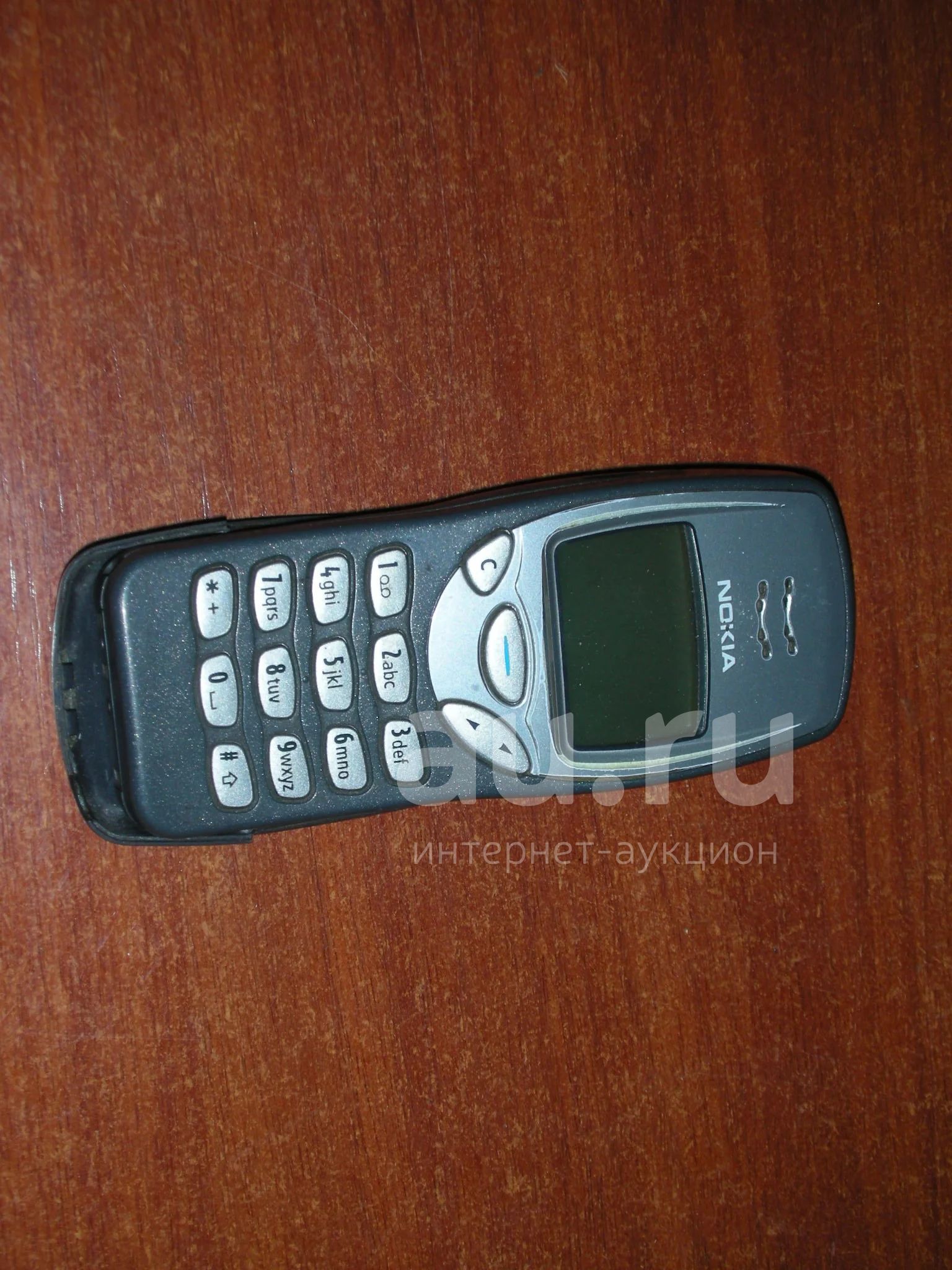 старый телефон nokia 3210 — купить в Красноярске. Состояние: Б/у. Кнопочные  мобильные телефоны на интернет-аукционе Au.ru