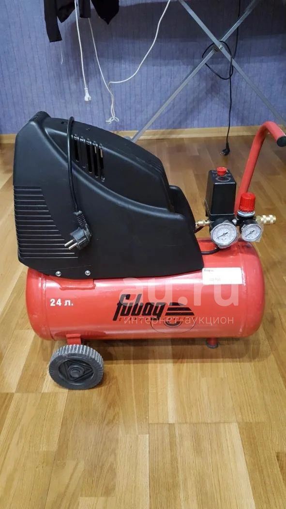 Компрессор fubag 150. Fubag b6800b/200 ст5 (690л/мин_200л_4квт_380 в). 2 квт на компрессор. Компрессор воздушный fubag 24л. Компрессор fubag dc 320/50 см2.