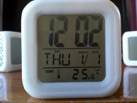 Лот: 1872465. Фото: 2. Квадратные часы хамелеон с будильником... Предметы интерьера