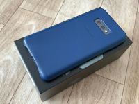 Лот: 16170541. Фото: 2. Samsung Galaxy S10e, смартфон... Смартфоны, связь, навигация