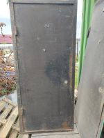 Лот: 20534510. Фото: 2. Дверь N2 металл толстый находятся... Двери, окна, фурнитура