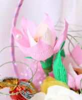 Лот: 3775868. Фото: 2. Букет из цветов и конфет "С 8... Цветы, букеты