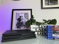 Лот: 23495363. Фото: 7. PS 4 pro 1 tb + 2 геймпада + 400...