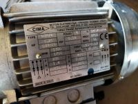 Лот: 25939769. Фото: 3. Мотор-редуктор. Электродвигатель. Строительство и ремонт