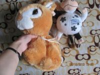 Лот: 3464795. Фото: 2. заяц из под подарков и коровка... Игрушки