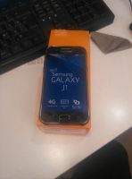 Лот: 6764130. Фото: 3. Samsung Galaxy J1 - на гарантии... Красноярск
