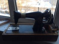 Лот: 8903892. Фото: 3. швейная машинка 1958 года, с1... Бытовая техника