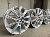 Лот: 19265685. Фото: 3. Литые диски на 15 5х100 Khomen... Авто, мото, водный транспорт