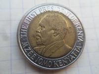 Лот: 21387918. Фото: 2. Кения 20 шиллингов 2010. Монеты