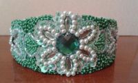 Лот: 5459008. Фото: 2. Зеленый ободок расшитый камнями... Ручная работа