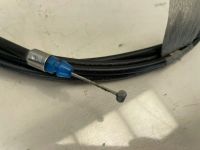 Лот: 22459426. Фото: 2. тросик лючка топливного бака Suzuki... Автозапчасти