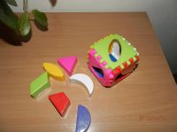 Лот: 3235643. Фото: 2. кубик развивающий с фигурками. Игрушки