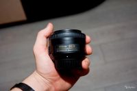 Лот: 11169187. Фото: 4. Nikon 35mm f/1.8G AF-S DX Nikkor