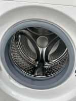 Лот: 25897391. Фото: 2. Стиральная машина (05233). Крупная бытовая техника