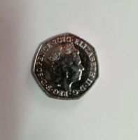 Лот: 19157517. Фото: 2. 50 пенсов многонациональная Британия... Монеты