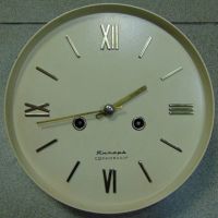 Лот: 15212391. Фото: 3. Настенные механически часы СССР... Домашний быт