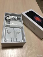 Лот: 12819894. Фото: 4. iPhone SE 32 GB Space Grey