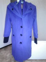 Лот: 10168169. Фото: 4. Пальто женское синее с капюшоном. Красноярск
