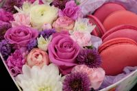 Лот: 7360340. Фото: 5. FlowerBox с макарунами (Роза...