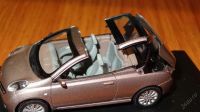 Лот: 5846634. Фото: 4. Nissan Micra C+C Norev, 1:43... Красноярск