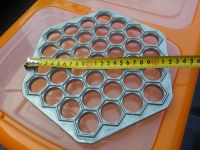 Лот: 8237914. Фото: 3. Пельменница металлическая форма... Домашний быт
