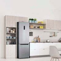 Лот: 17844331. Фото: 8. Холодильник Indesit ITR 5200 X...