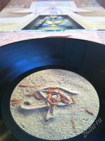 Лот: 867246. Фото: 3. IRON MAIDEN "POWERSLAVE" LP EMI... Красноярск