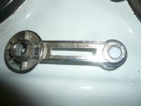 Лот: 1740408. Фото: 3. Ручка стеклоподъемника ( с трещинкой... Авто, мото, водный транспорт