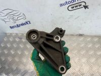 Лот: 22458904. Фото: 3. кронштейн акпп Renault Symbol... Авто, мото, водный транспорт