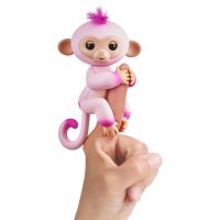 Лот: 11197215. Фото: 3. Интерактивная обезьянка Fingerlings... Дети растут