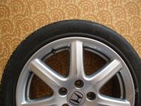 Лот: 1694691. Фото: 2. Оригинальное литье HONDA R17. Шины, Диски