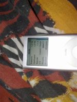 Лот: 1123272. Фото: 2. MP3-плеер Apple iPod Nano 2Gb... Аудиотехника