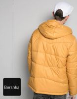 Лот: 10362699. Фото: 2. Н0ВАЯ мужская куртка-анорак Bershka... Мужская одежда