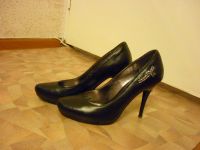 Лот: 4143765. Фото: 2. Туфли черные, 38 размер. Женская обувь