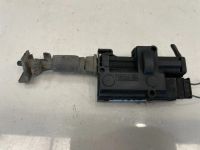 Лот: 22835908. Фото: 2. замок лючка топливного бака Renault... Автозапчасти
